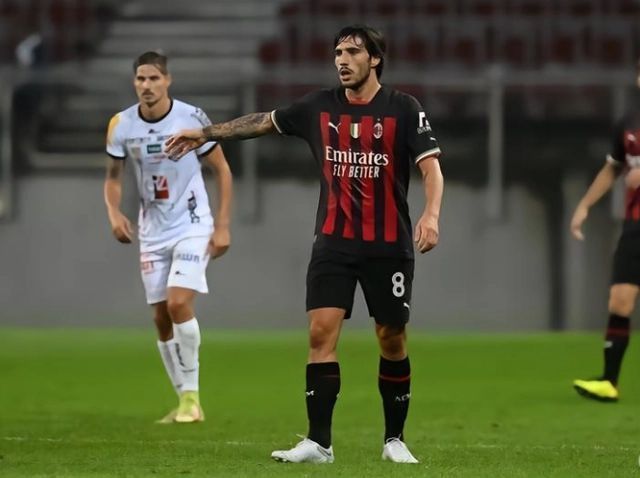 在对方防守 在对方防守